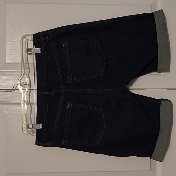 Ann Taylor Loft, Modern Jean Shorts, - Picture 2 of 8